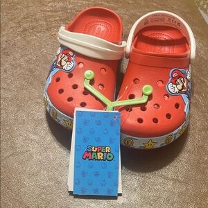 Nintendo Super Mario Kids crocs - Red and White